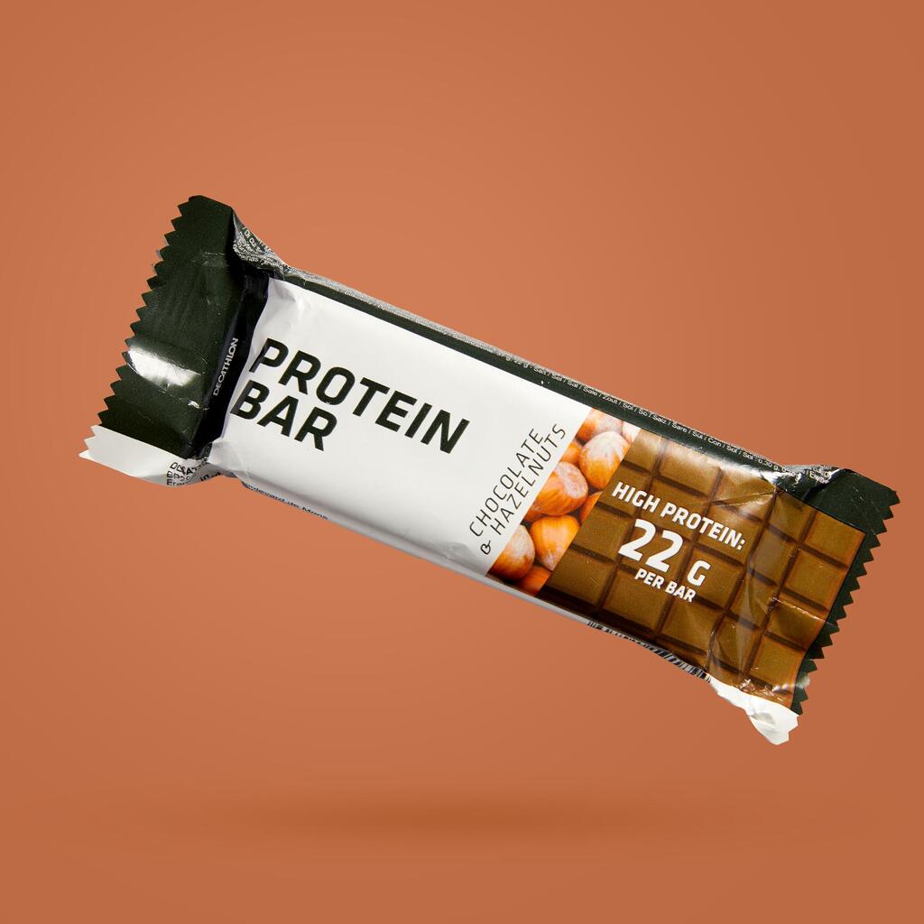 Protein bar - chocolate-hazelnuts