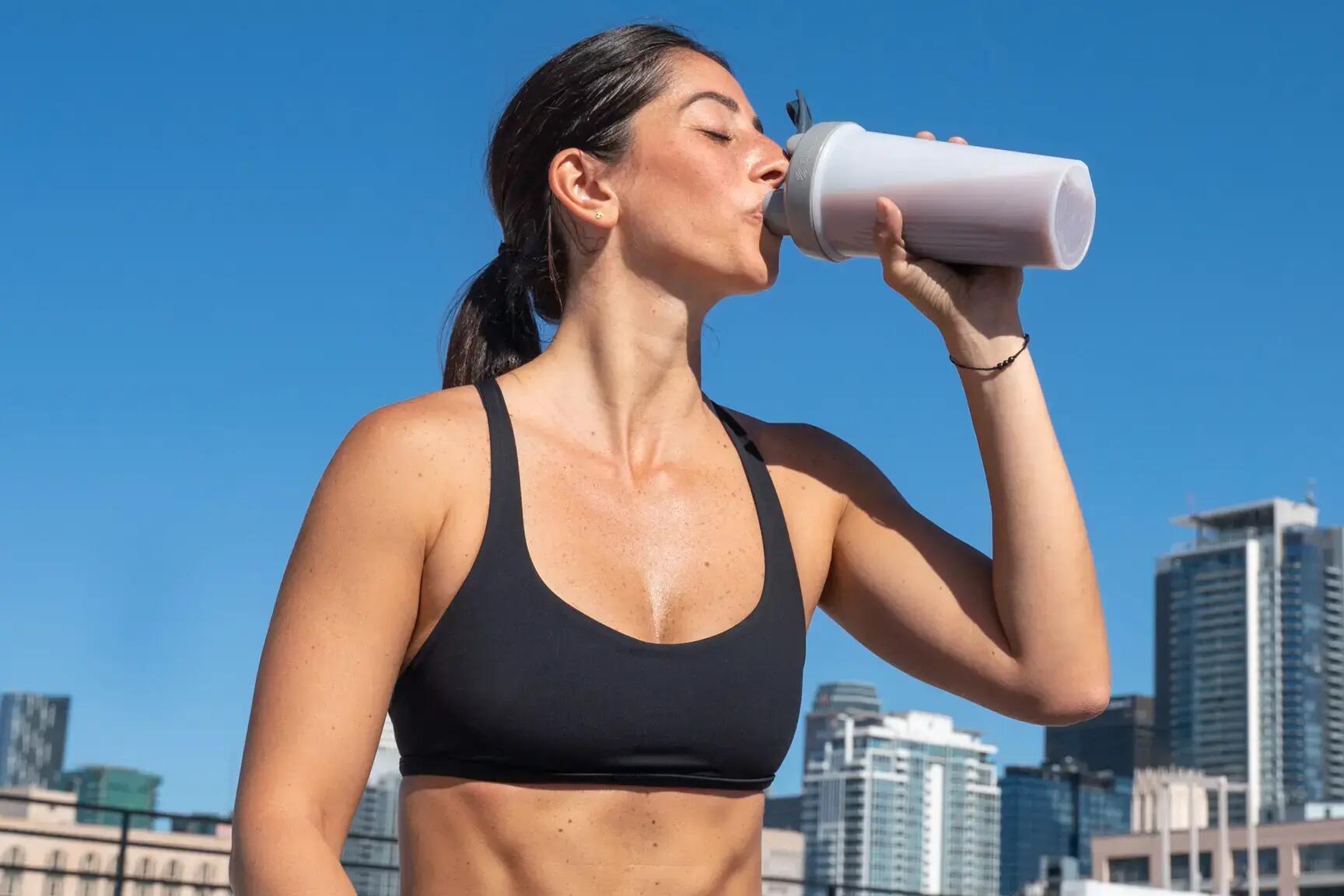 Eiweißshakes helfen dir deinen Proteinbedarf zu decken