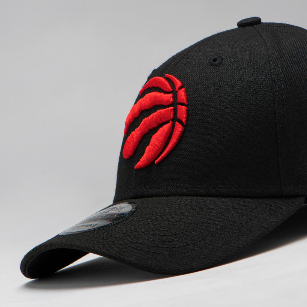 ШАПКА С КОЗИРКА NBA TORONTO RAPTORS, ЧЕРНА