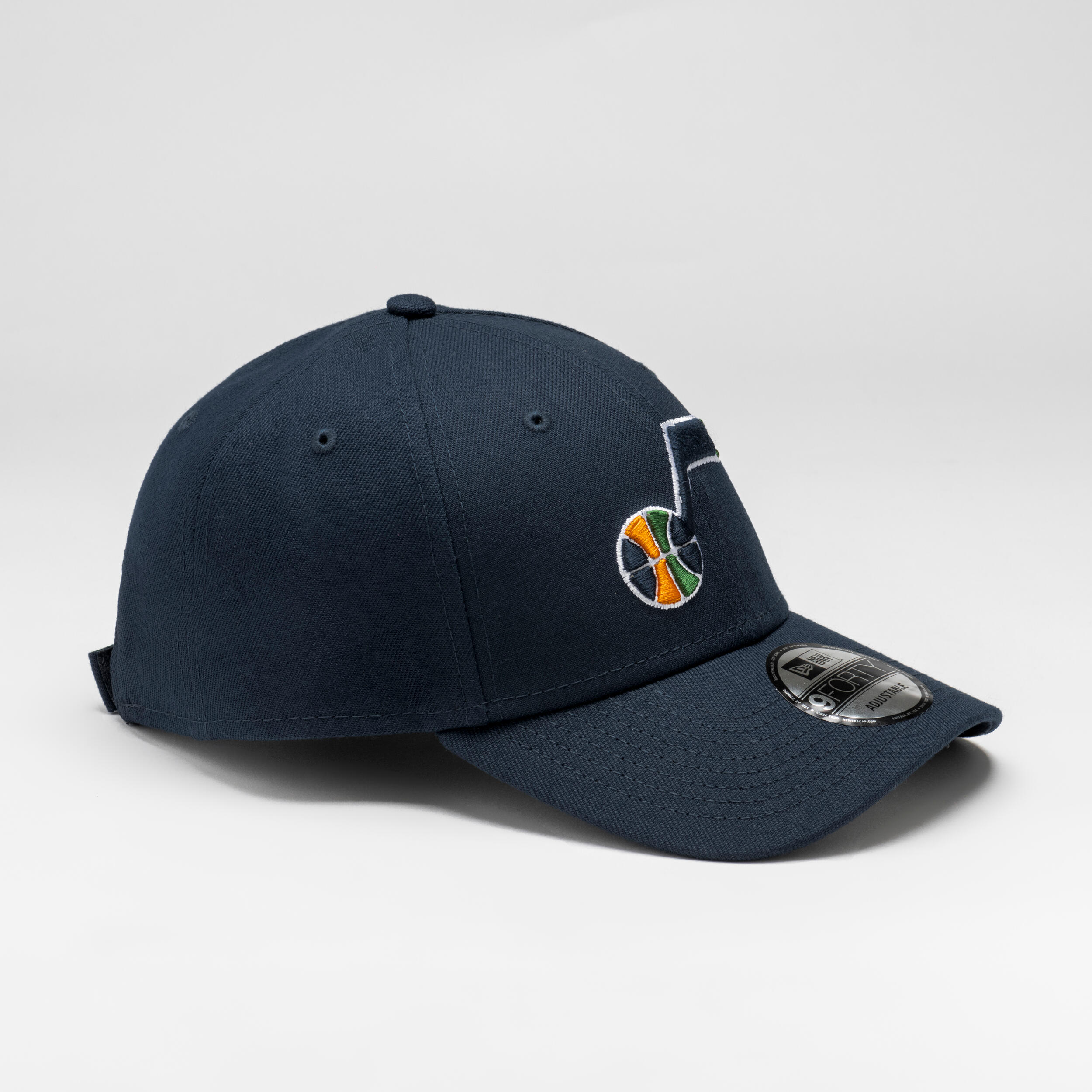 palace parrot cap