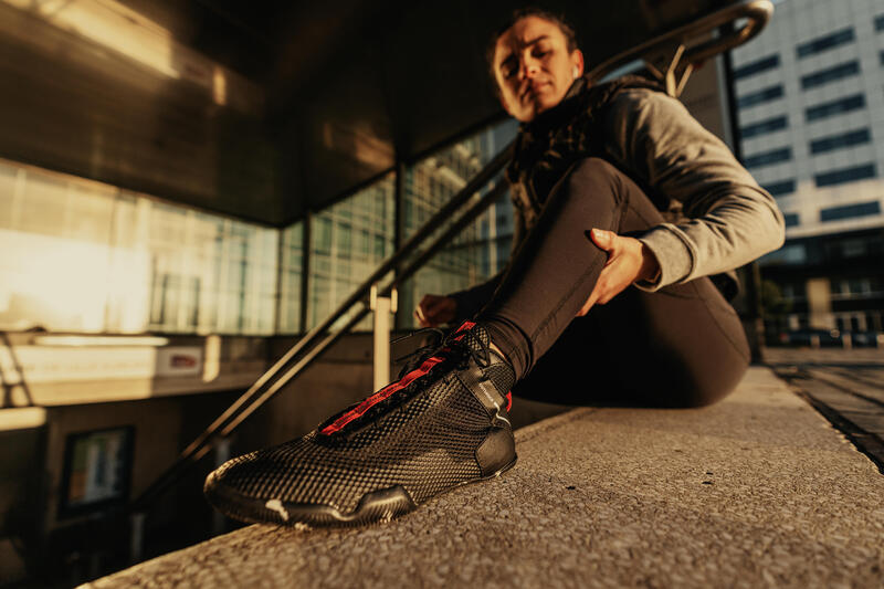 Botas de Boxe Inglês Leves e Flexíveis 500 Preto.