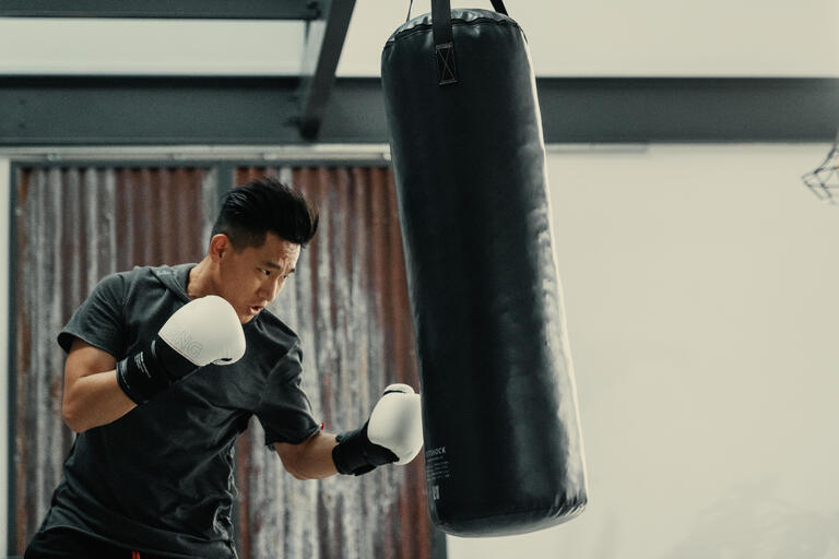 Outshock adult 20 kg boxing punch bag