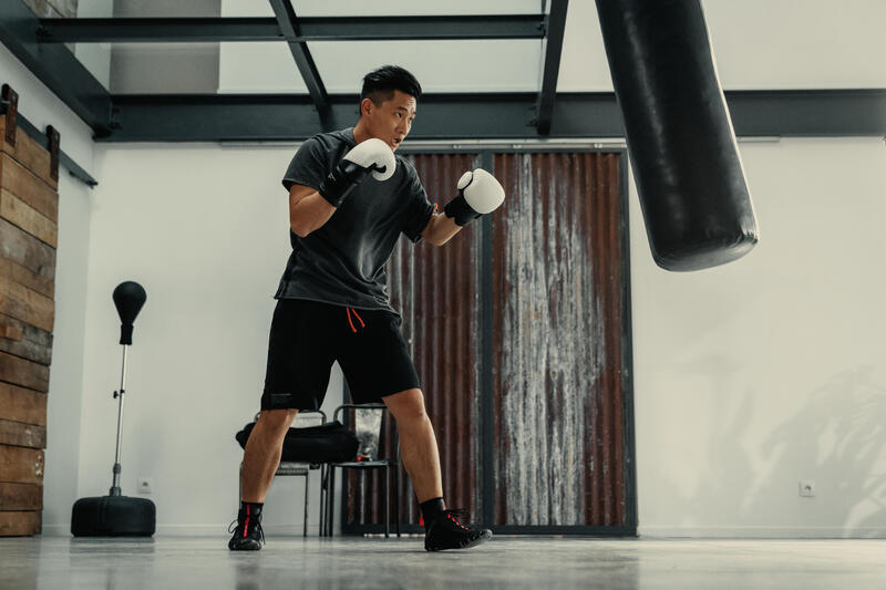 Botas de Boxe Inglês Leves e Flexíveis 500 Preto.