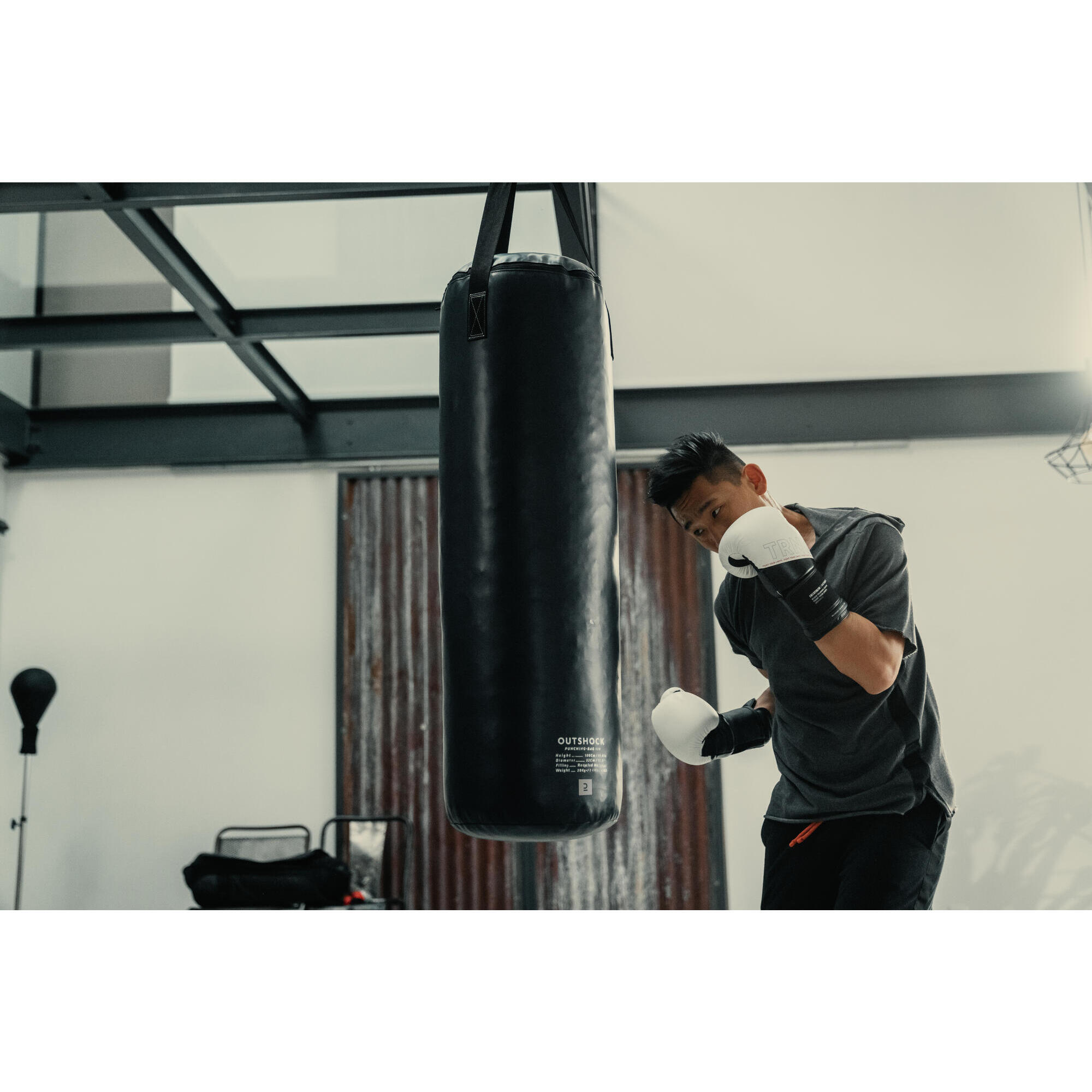 20 kg adult punching bag - night blue