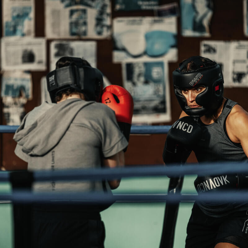 COMMENT CHOISIR SON ÉQUIPEMENT POUR DÉBUTER LA BOXE ?