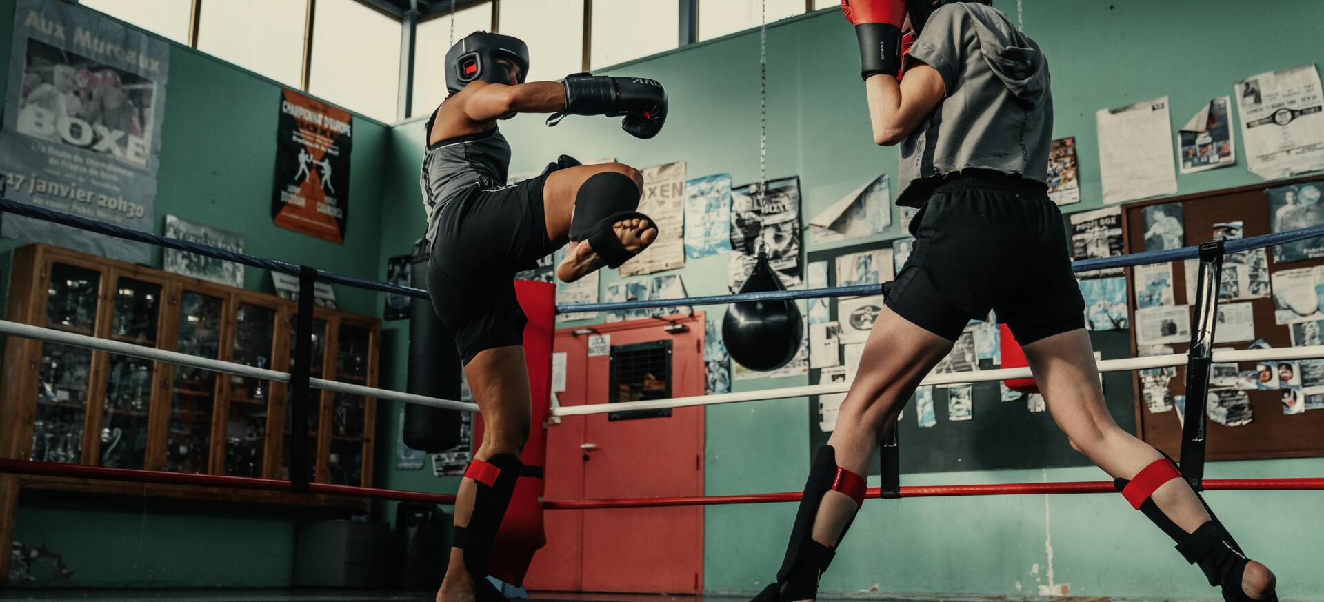 COMMENT CHOISIR SON ÉQUIPEMENT POUR DÉBUTER LA BOXE ?