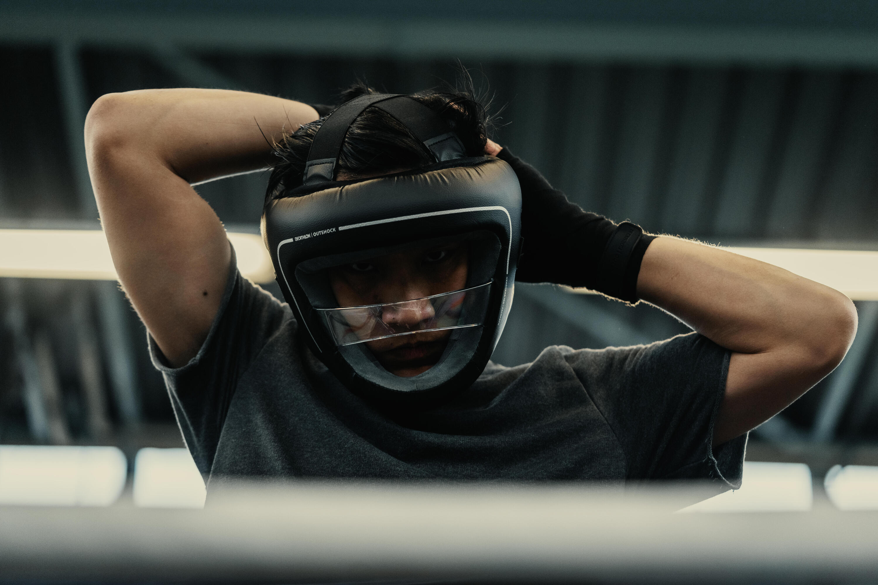 Casque de boxe avec barrette nasale 6/14