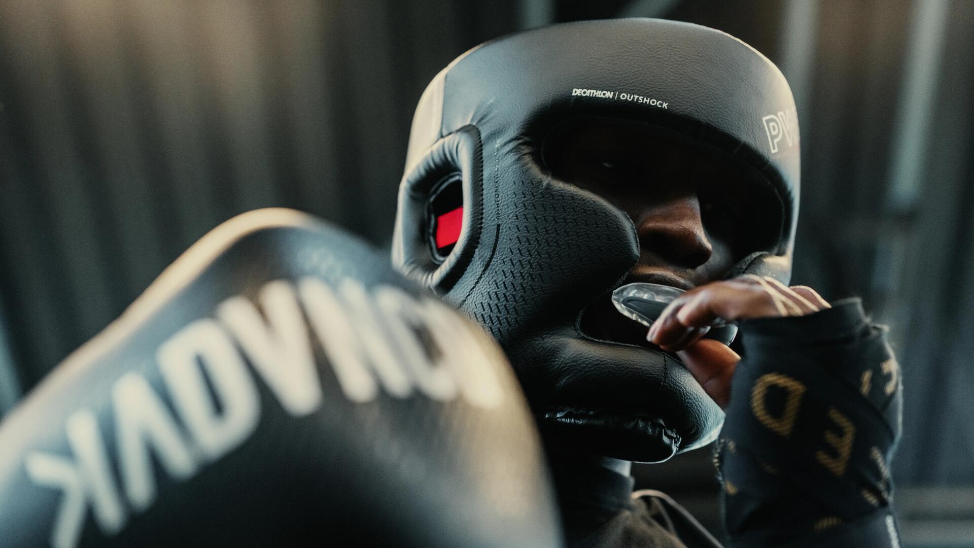 COMMENT CHOISIR SON ÉQUIPEMENT POUR DÉBUTER LA BOXE ?