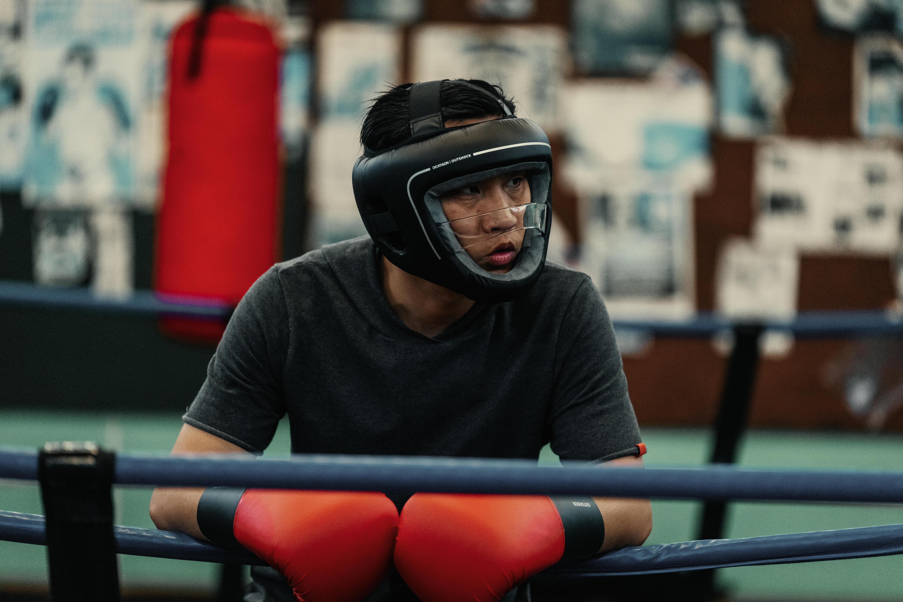 Casque de boxe avec barrette nasale 9/14