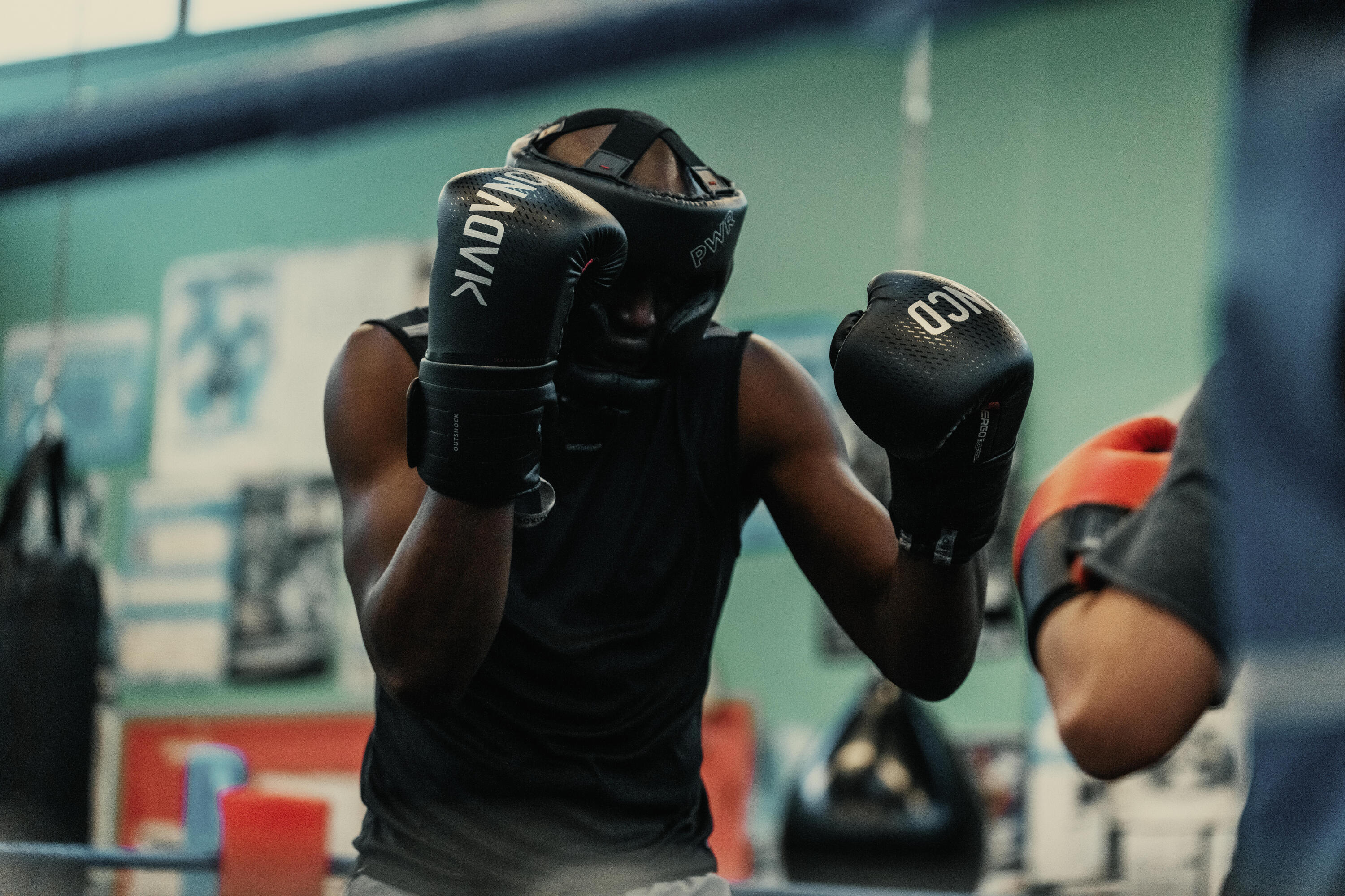 Gants de boxe avec maintien articulaire du poignet, noir 10/21