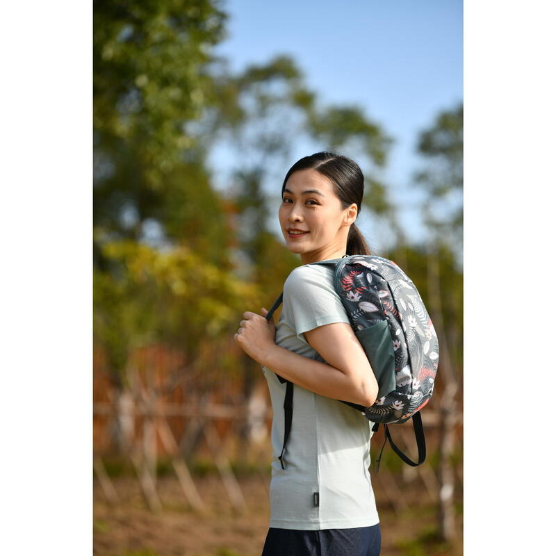 HIKING BACKPACK NH120 10L Luxourious