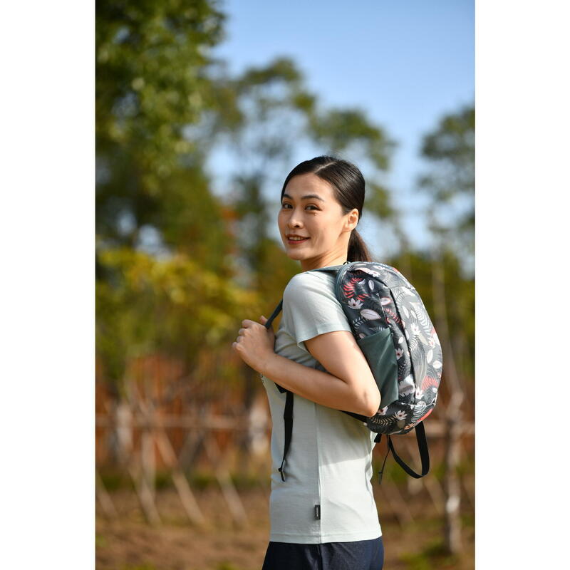 HIKING BACKPACK NH120 10L Luxourious