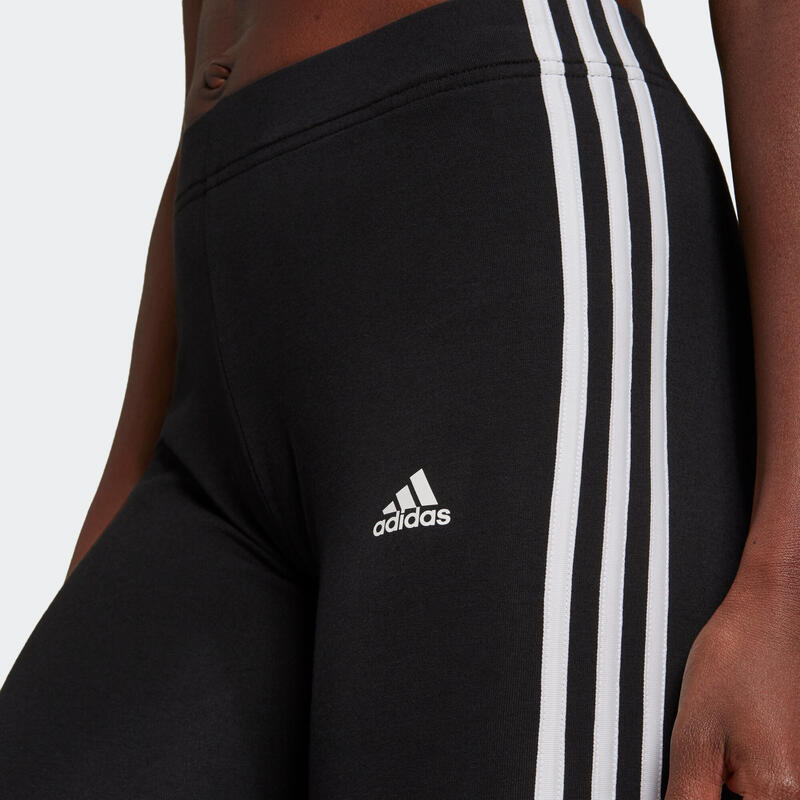 Női fitnesz rövidnadrág, Adidas 