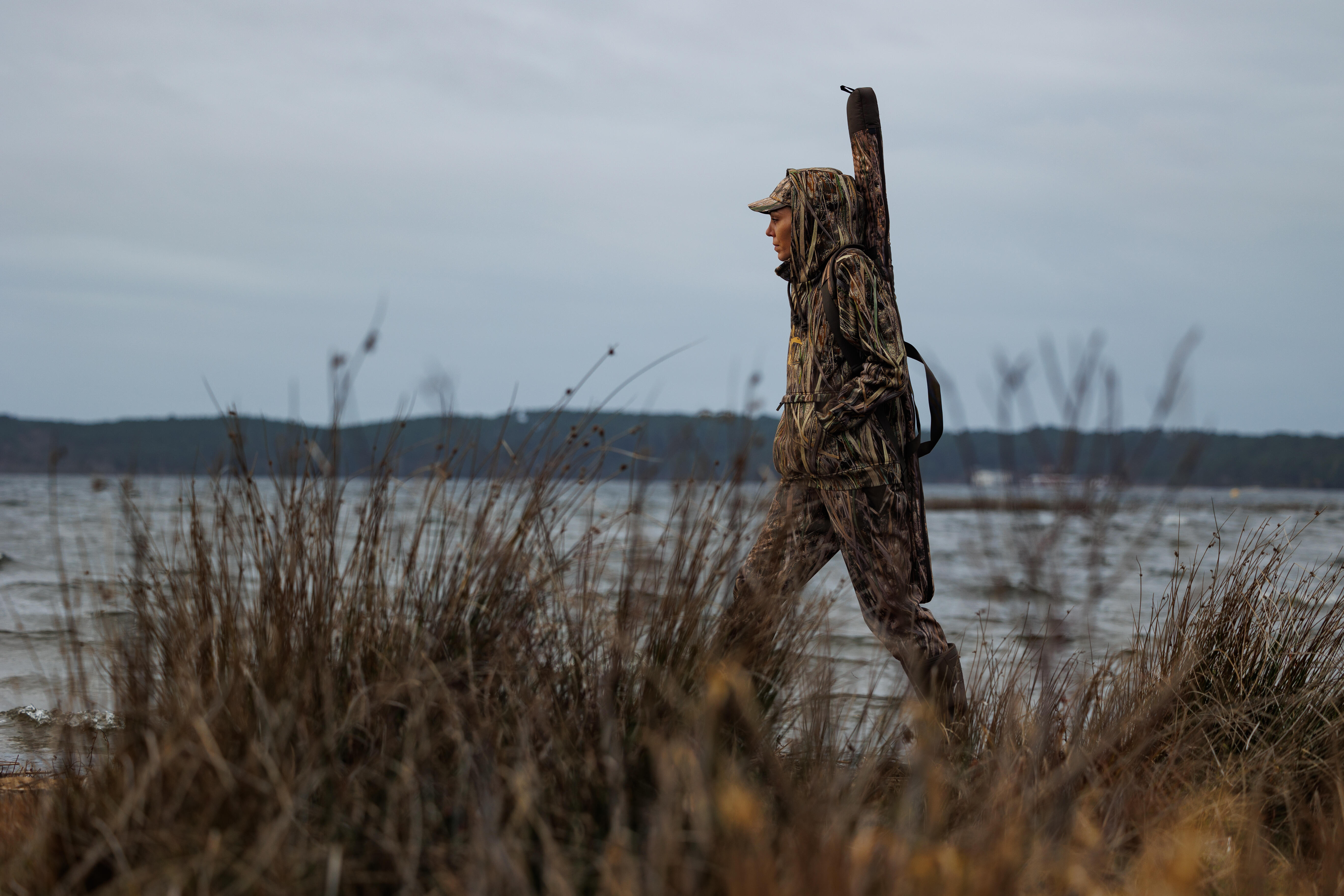 Hunting Warm Hooded Sweatshirt - WF 500 D Camouflage Wetland - SOLOGNAC