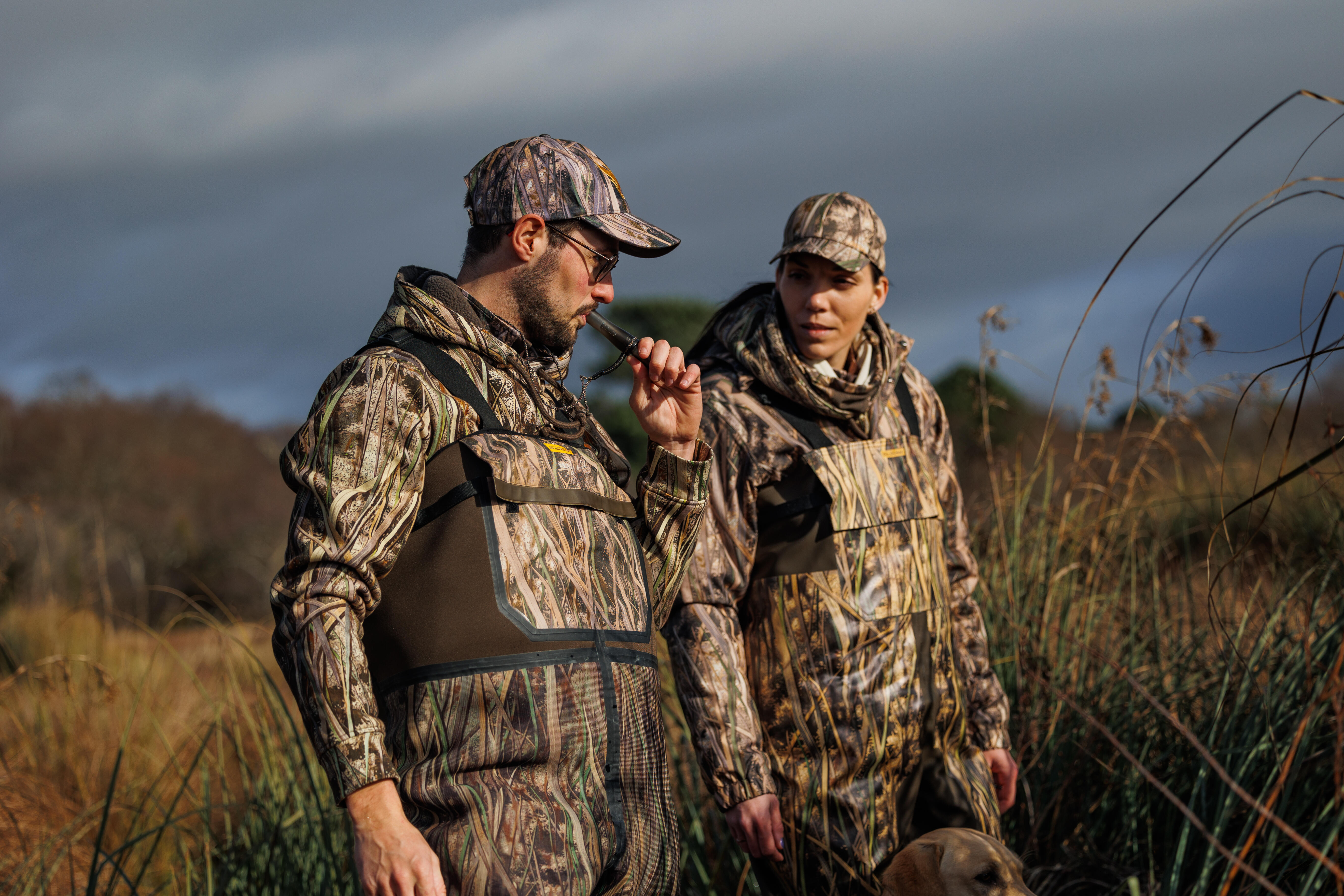 Hunting Warm Hooded Sweatshirt - WF 500 D Camouflage Wetland - SOLOGNAC