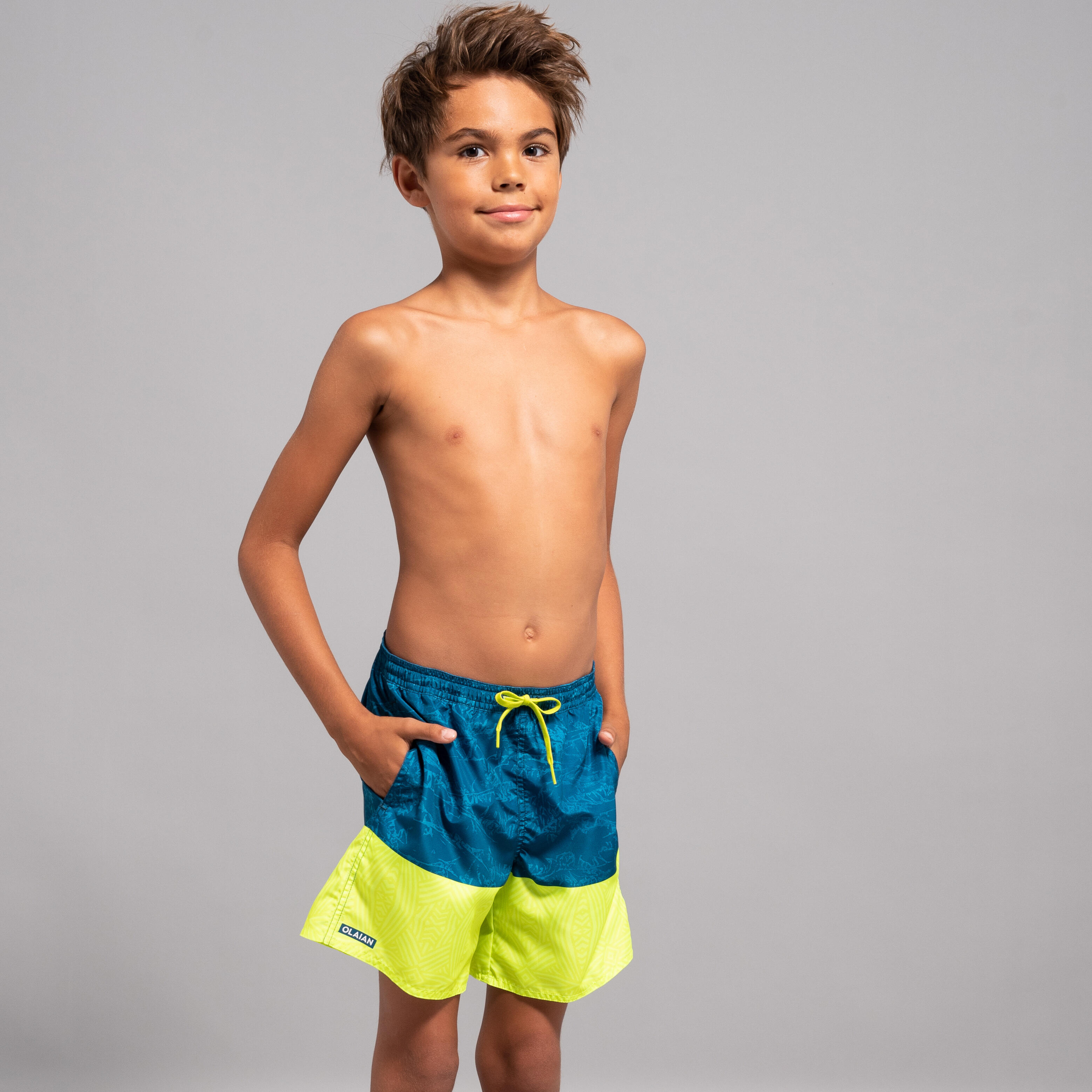 Boys’ surfing swim shorts with pockets - 100 Stories blue yellow