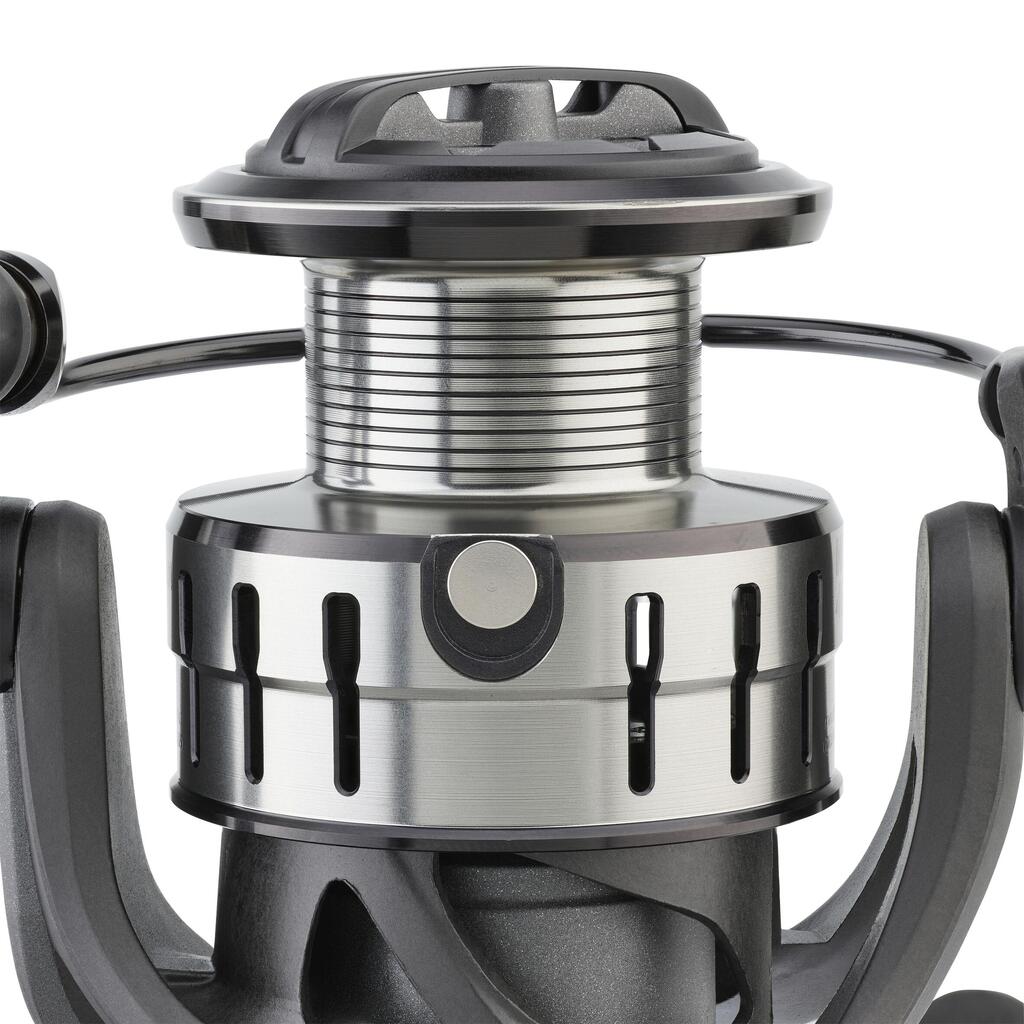 Lure fishing reel WXM 500- 4000