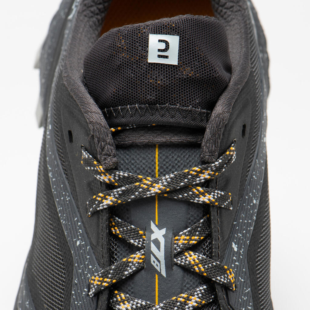Pánska trailová obuv XT8 čierno-sivá