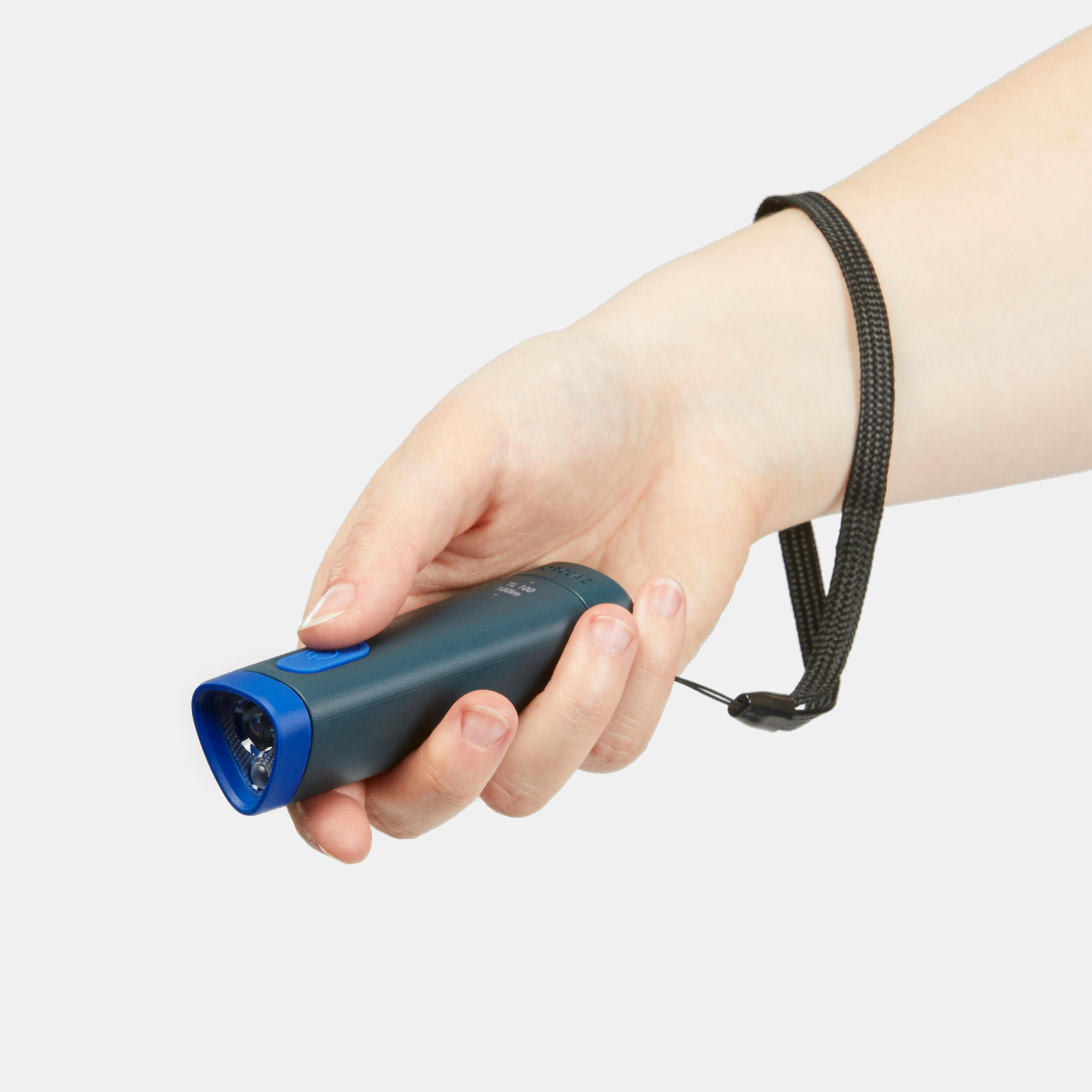 TL 100 hiking battery-powered flashlight 100 lm - FORCLAZ