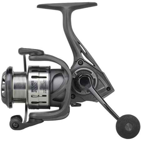 Lure fishing reel WXM 500- 2000