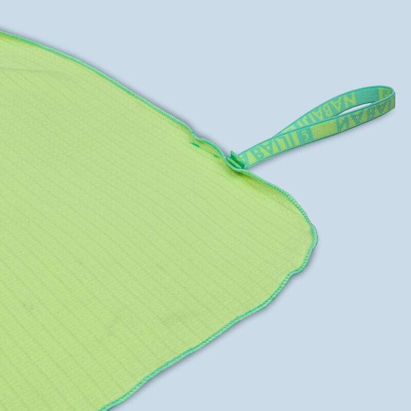 Ručník z mikrovlákna velmi skladný vel. XL 110 × 175 cm žlutý