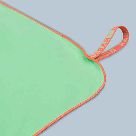 فوطة سباحة ميكروفايبر مقاس L 80 × 130 سم - أخضر نيون