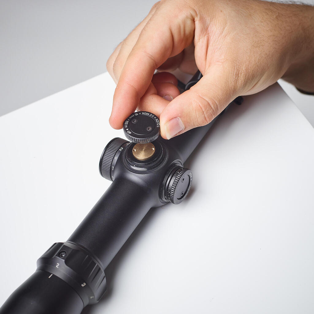 RIFLE SIGHT 1.5-6X44 WITH ILLUMINATED RETICLE DIAMETER 30 MM