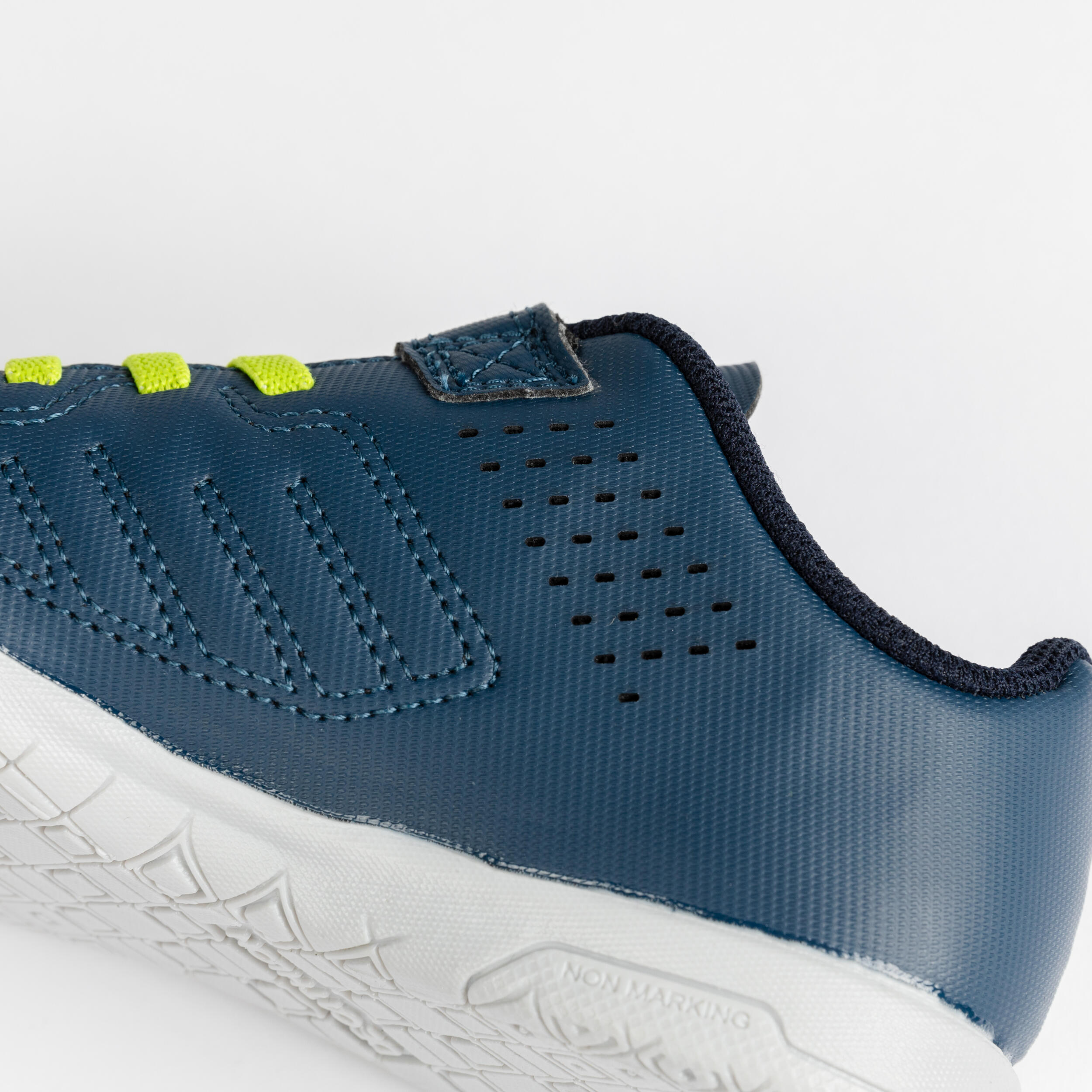 Scarpe futsal bambino 100 blu 7/12