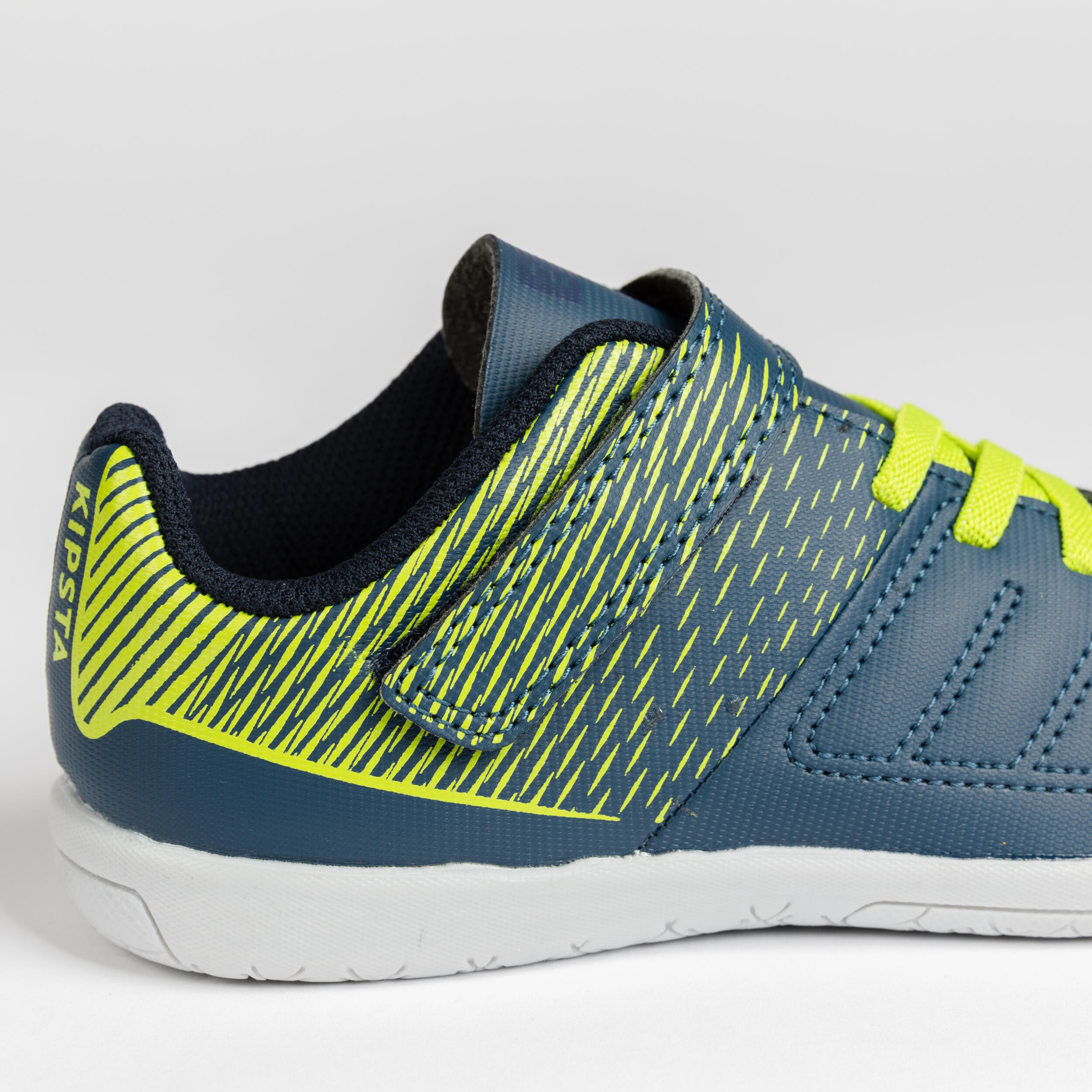 Scarpe futsal bambino 100 blu 6/12