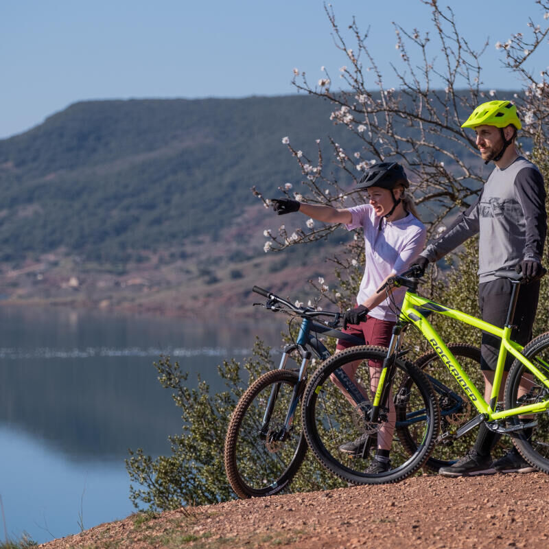 Guide : comment bien choisir son casque de VTT ?