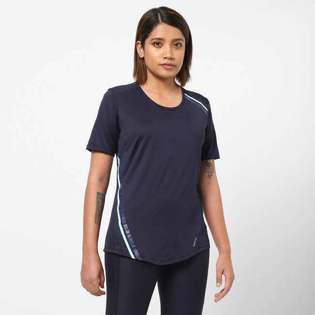 Buy Women Close-Fitting Polyester Fitness T-Shirt Online