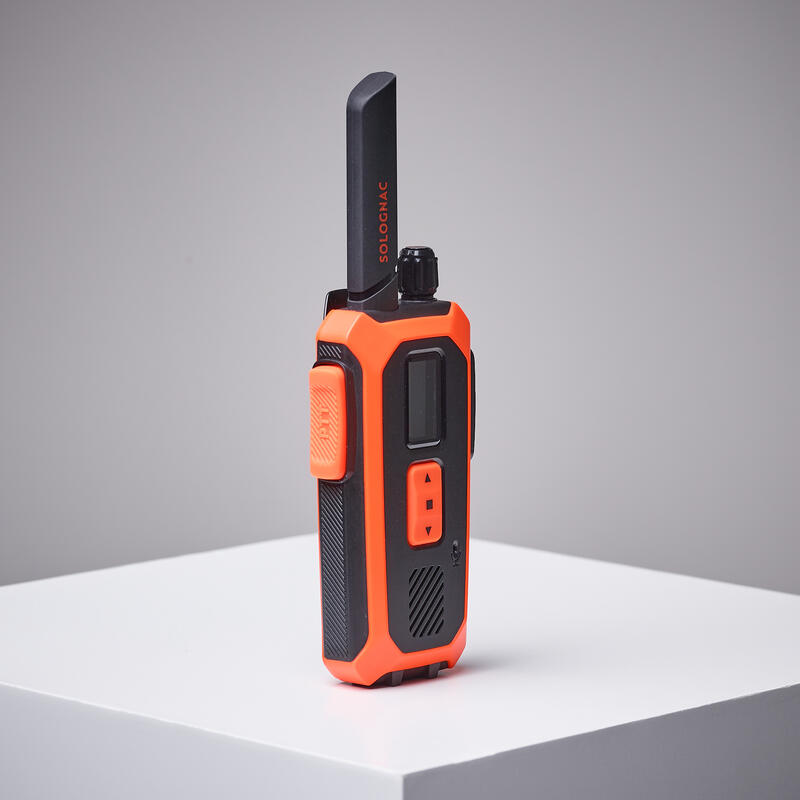 Walkie Talkie Solognac 500 etanș (acoperire maximă 10 km)