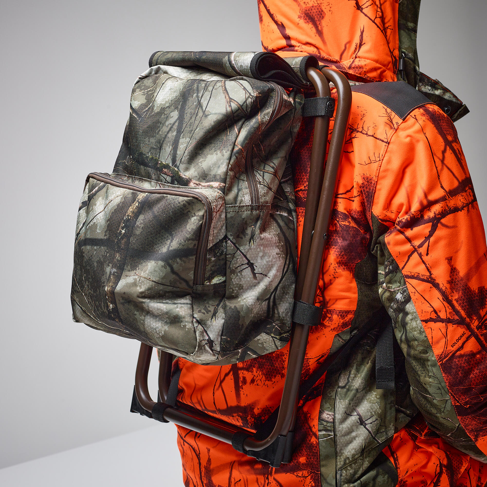 Hunting chair outlet backpack