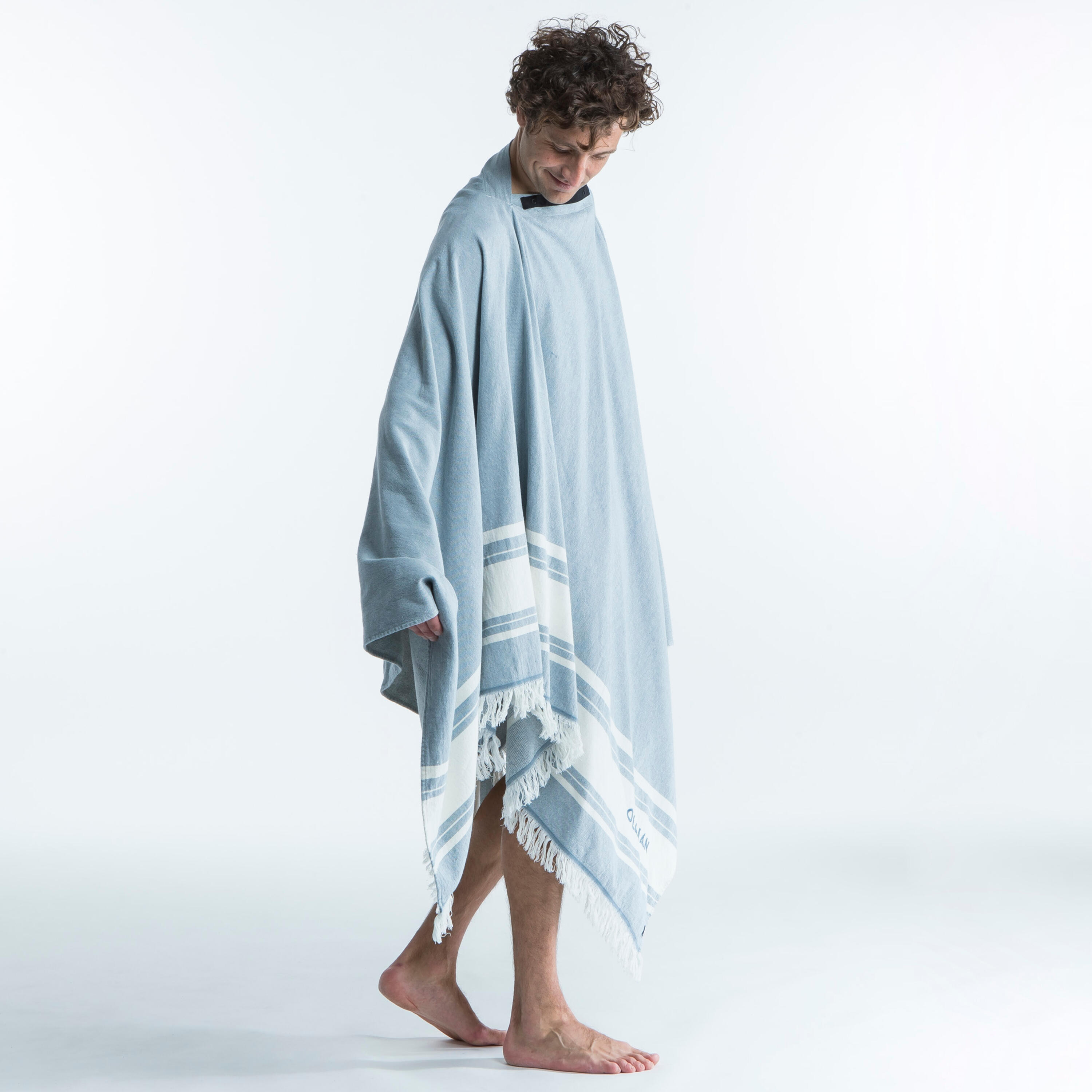 Beach towel poncho 190 x 190 cm grey blue Decathlon