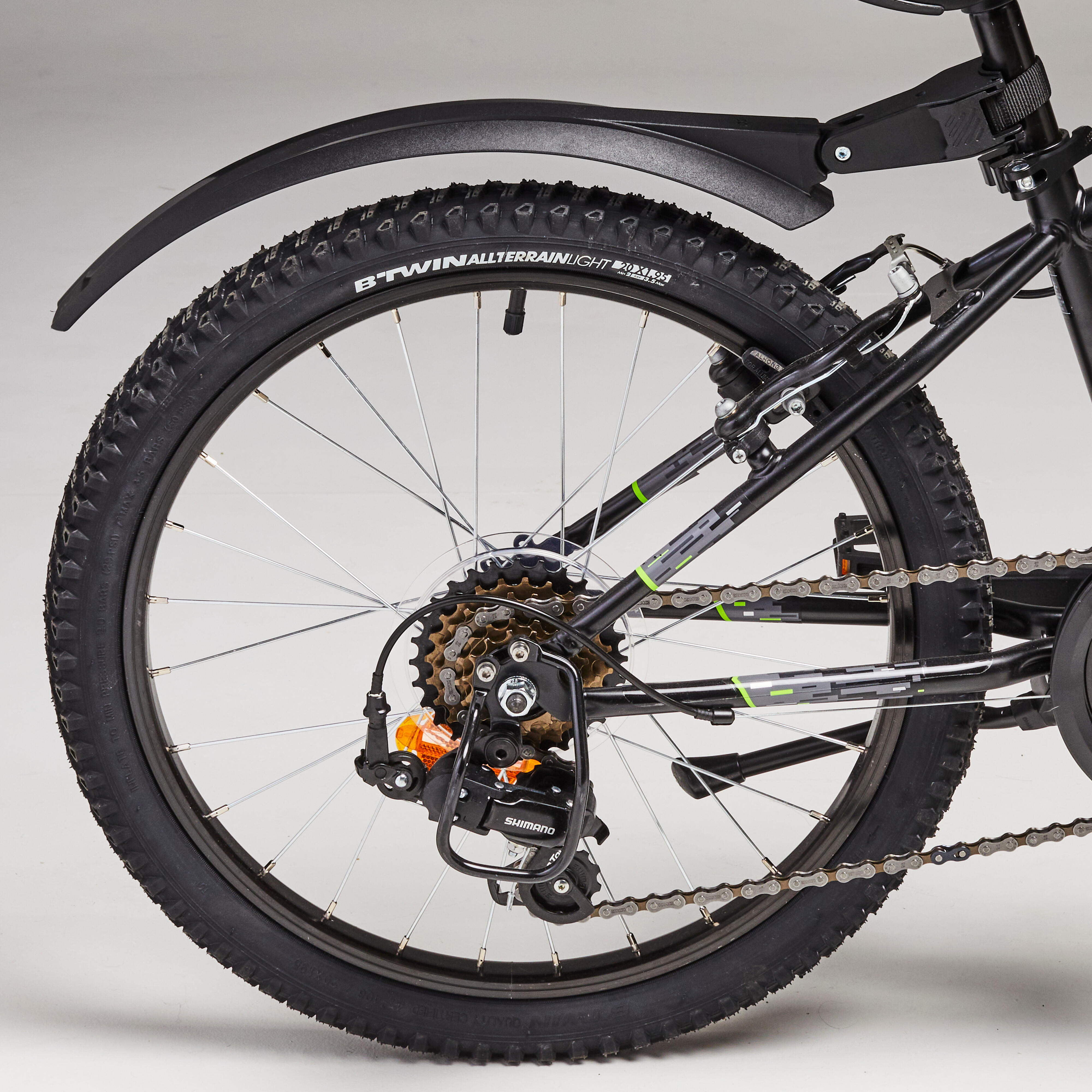 20-INCH CHILDREN'S MOUNTAIN BIKE FENDER