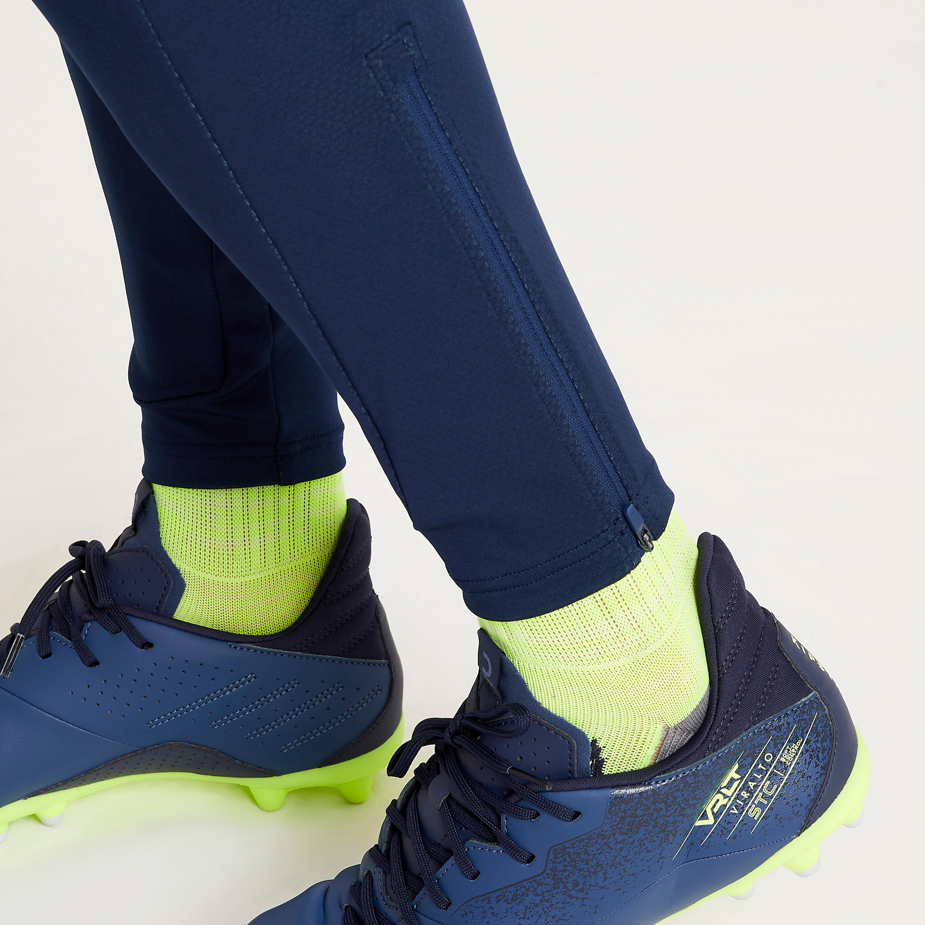 Pantalón de fútbol adulto TRAXIUM marino y amarillo 5/9