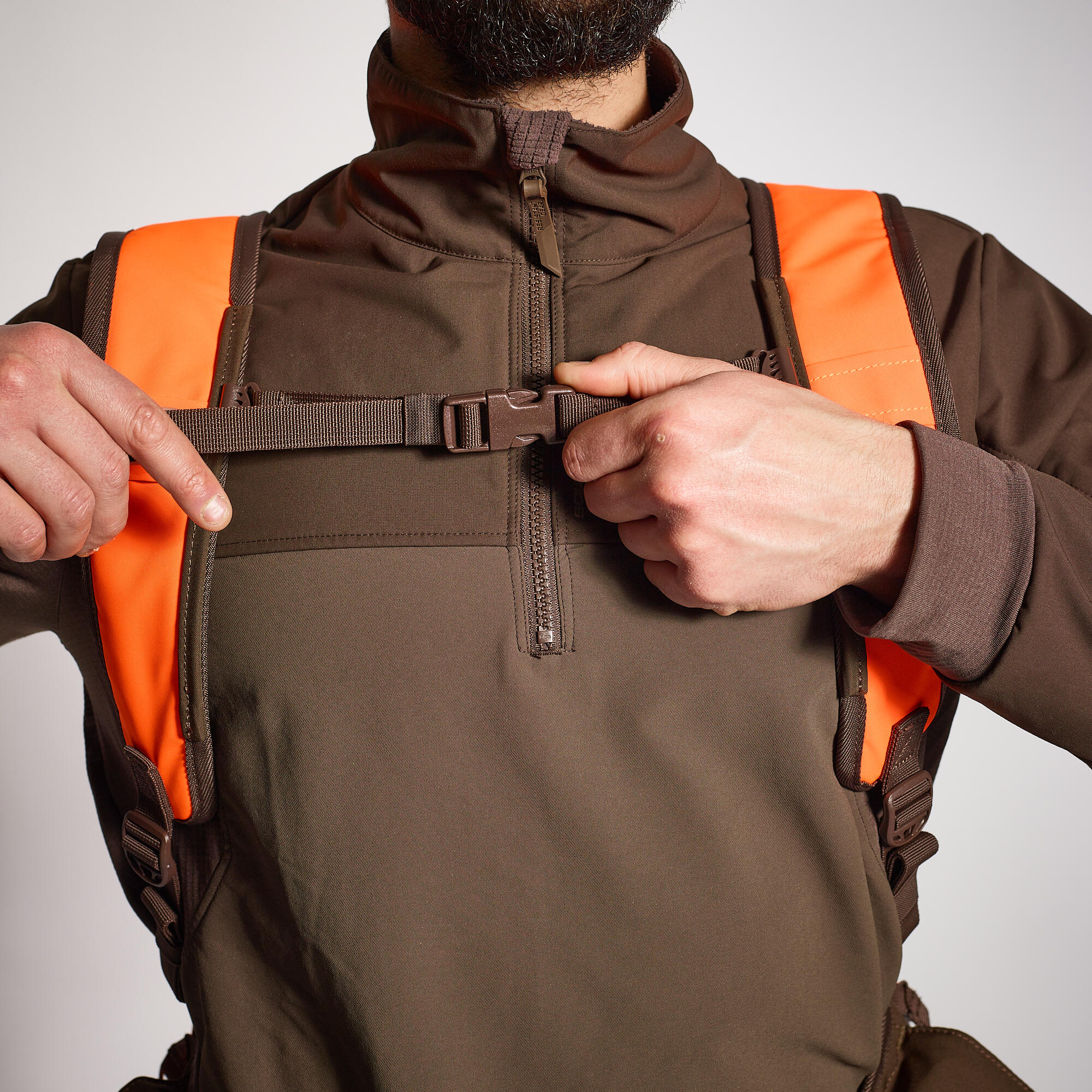 Men's 920 brown and fluorescent hunting vest