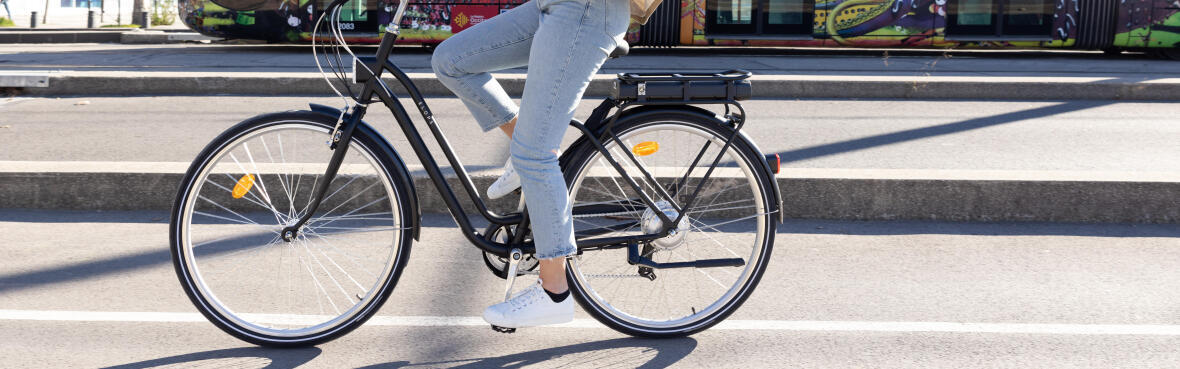 Elops 920e električni gradski bicikl