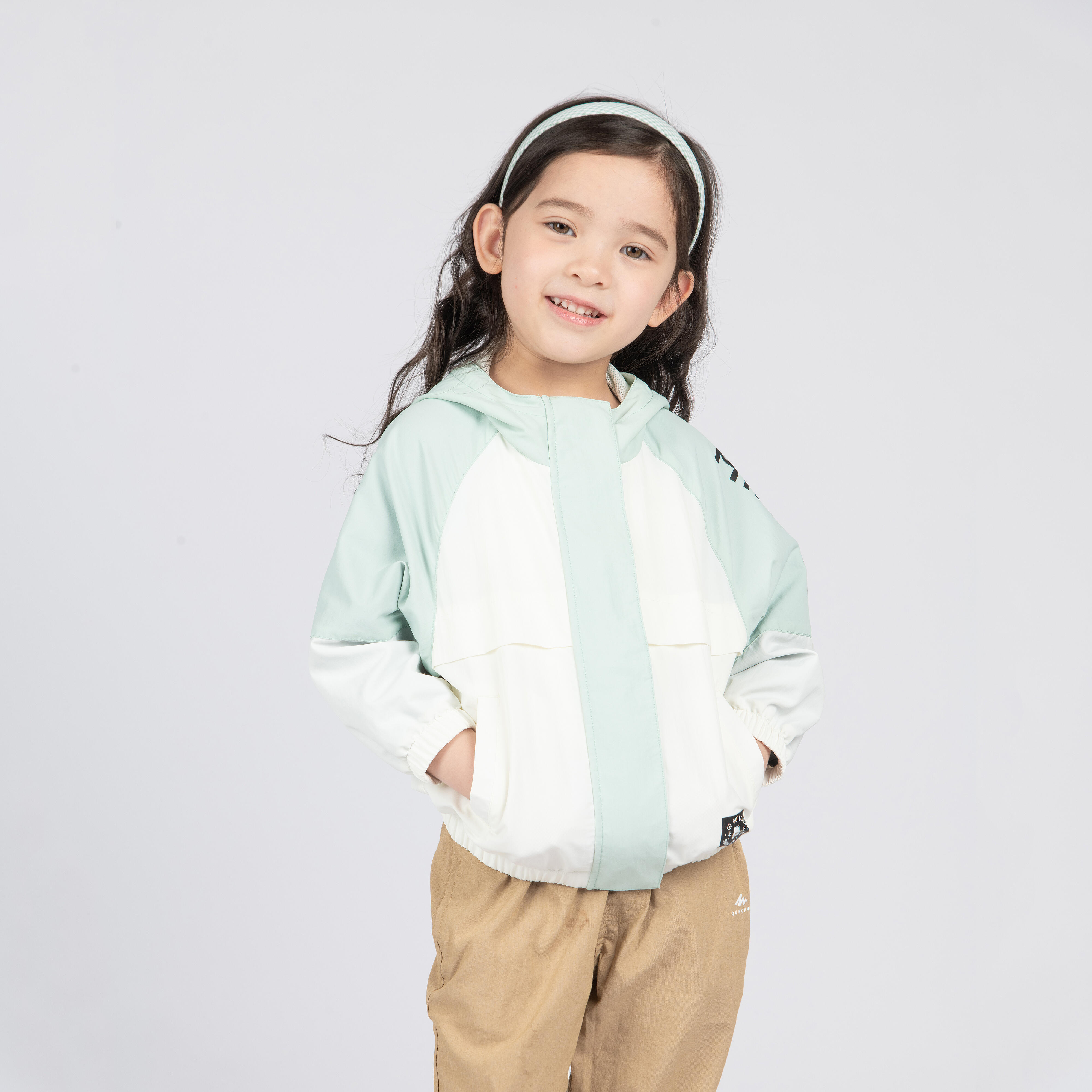 Hiking jacket MH100  kid green