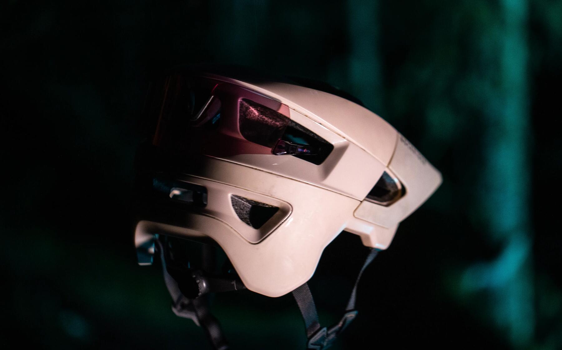 Guide : comment bien choisir son casque de VTT ?