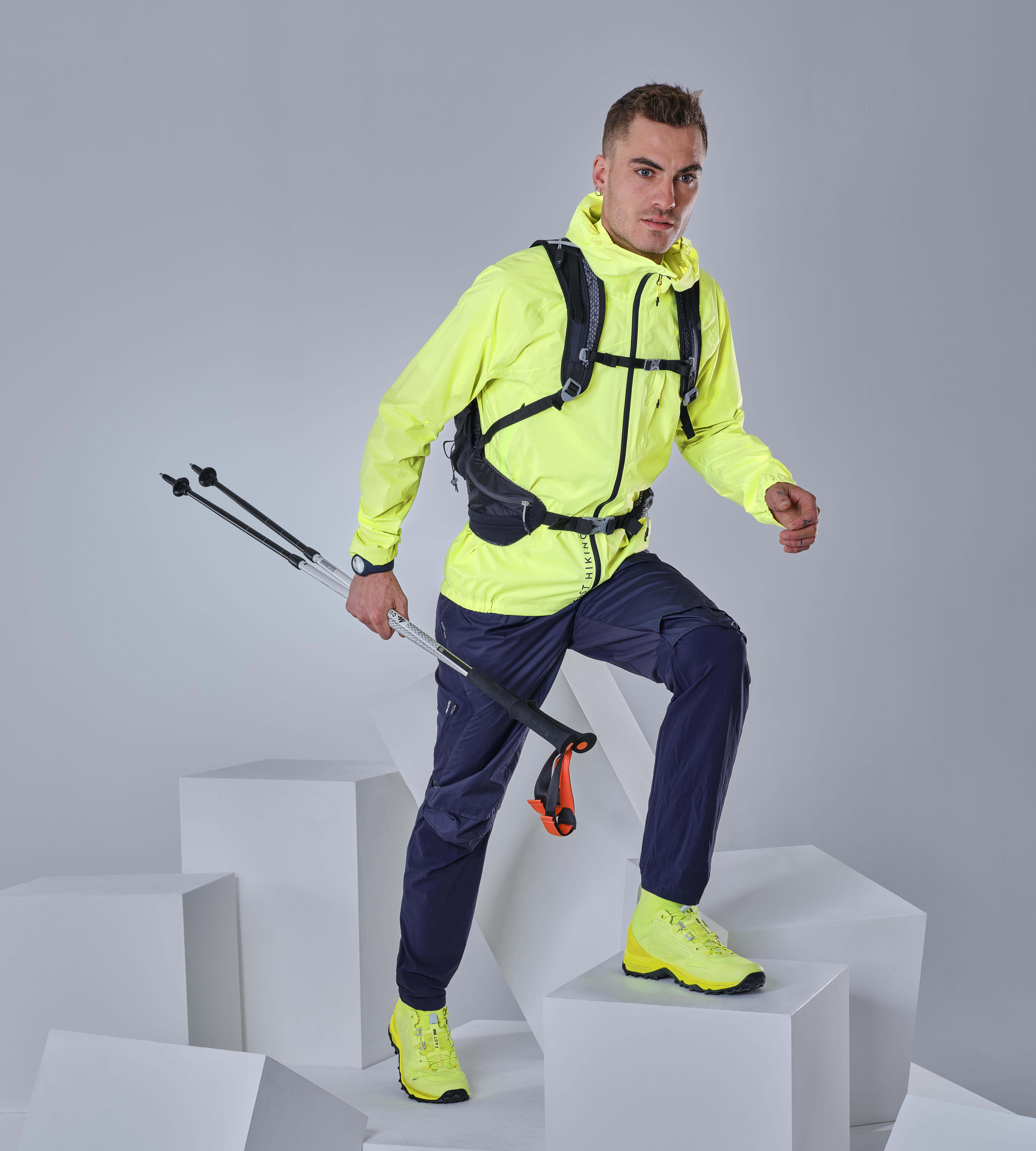WELCHE VORTEILE BIETET DER WANDERSTOCK FH500?