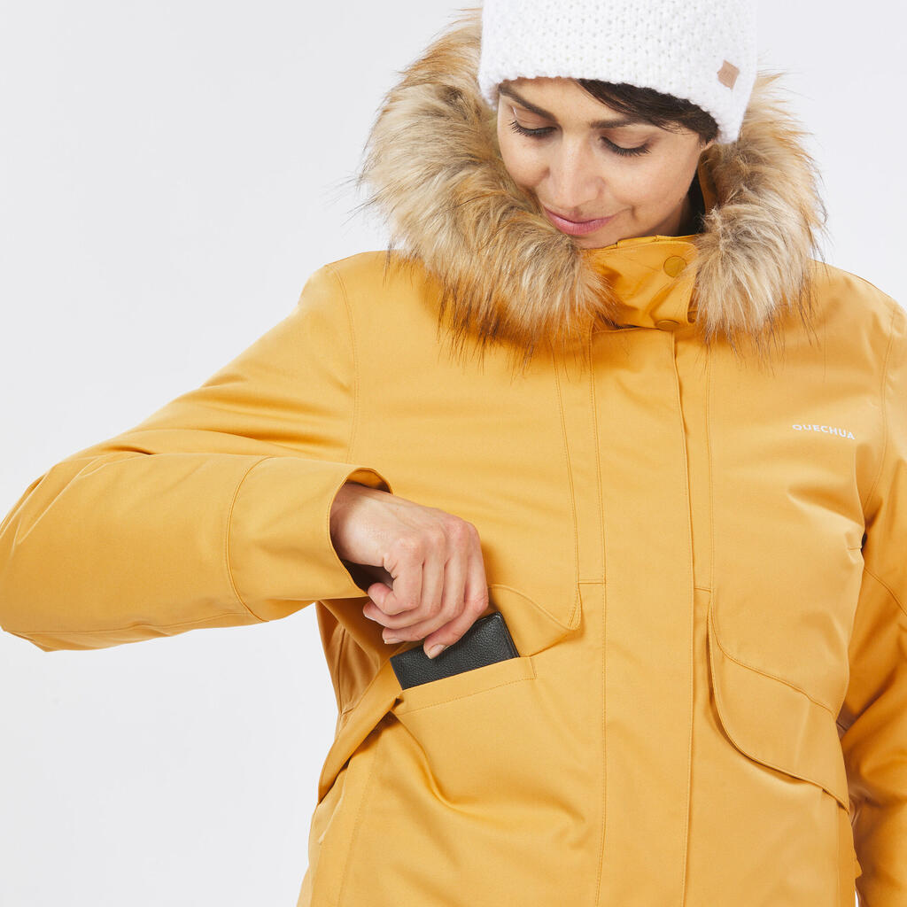 Dámska nepremokavá zimná bunda na turistiku SH500 do -8 °C