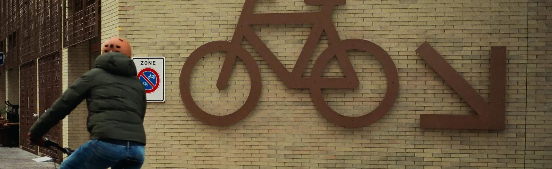 Podcast - sport et société : Mobiel 21 apprend le vélo aux adultes