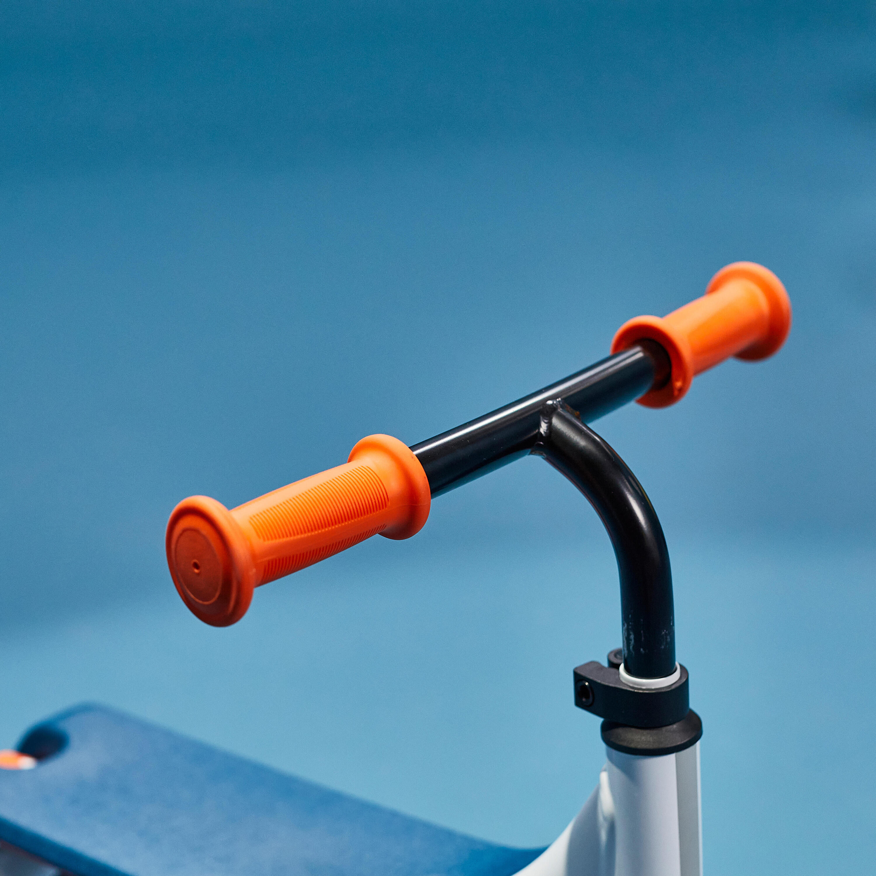 2-in-1 loopfiets wit oranje 6/24
