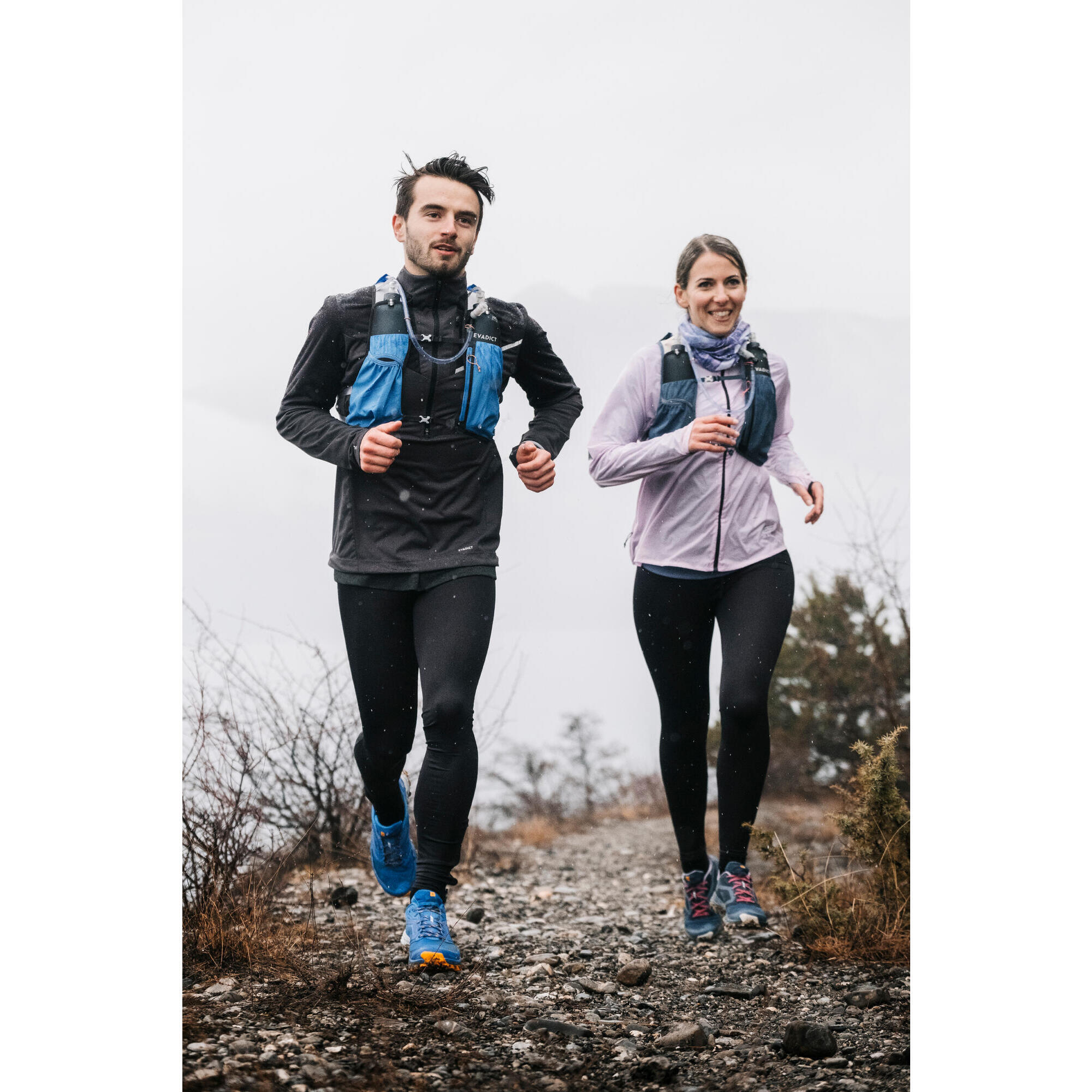 Mallas trail running Mujer Emboss Negro Largas Decathlon