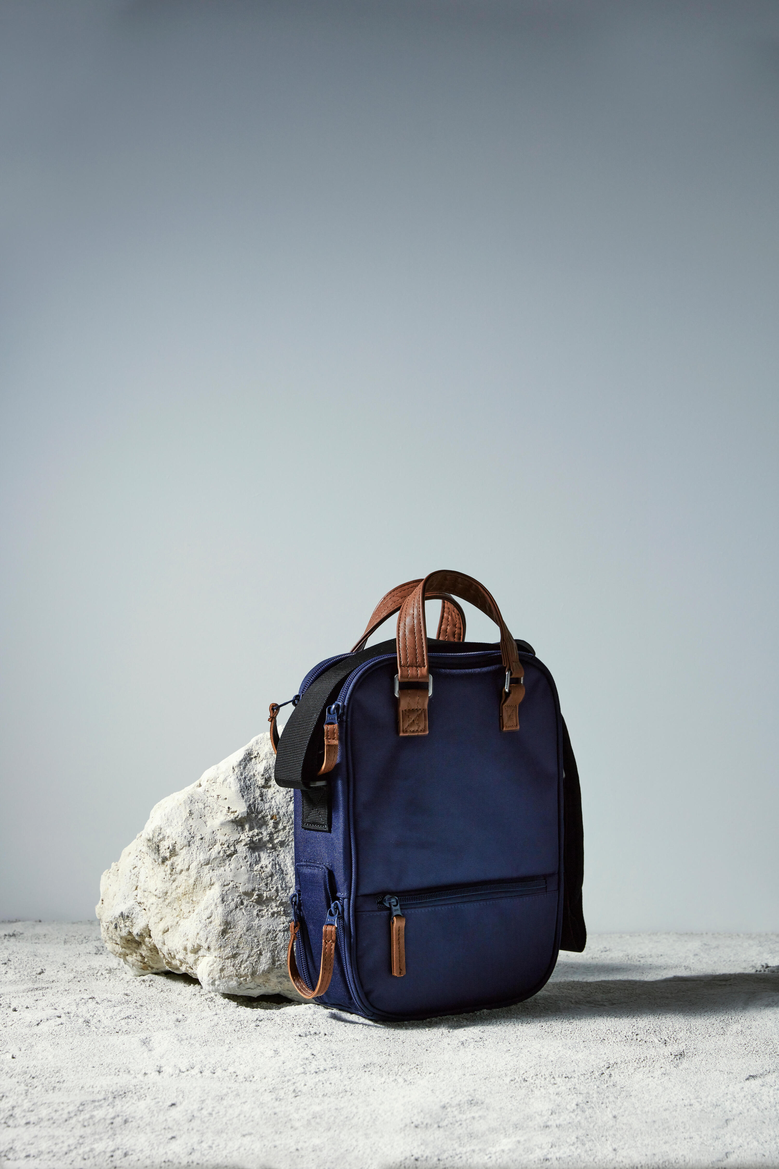 Semi-Rigid XL Bag for 3 Petanque Boules and Accessories - Blue 2/7