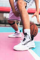 Zapatillas de baloncesto Adulto Tarmak Fast 500 blancas