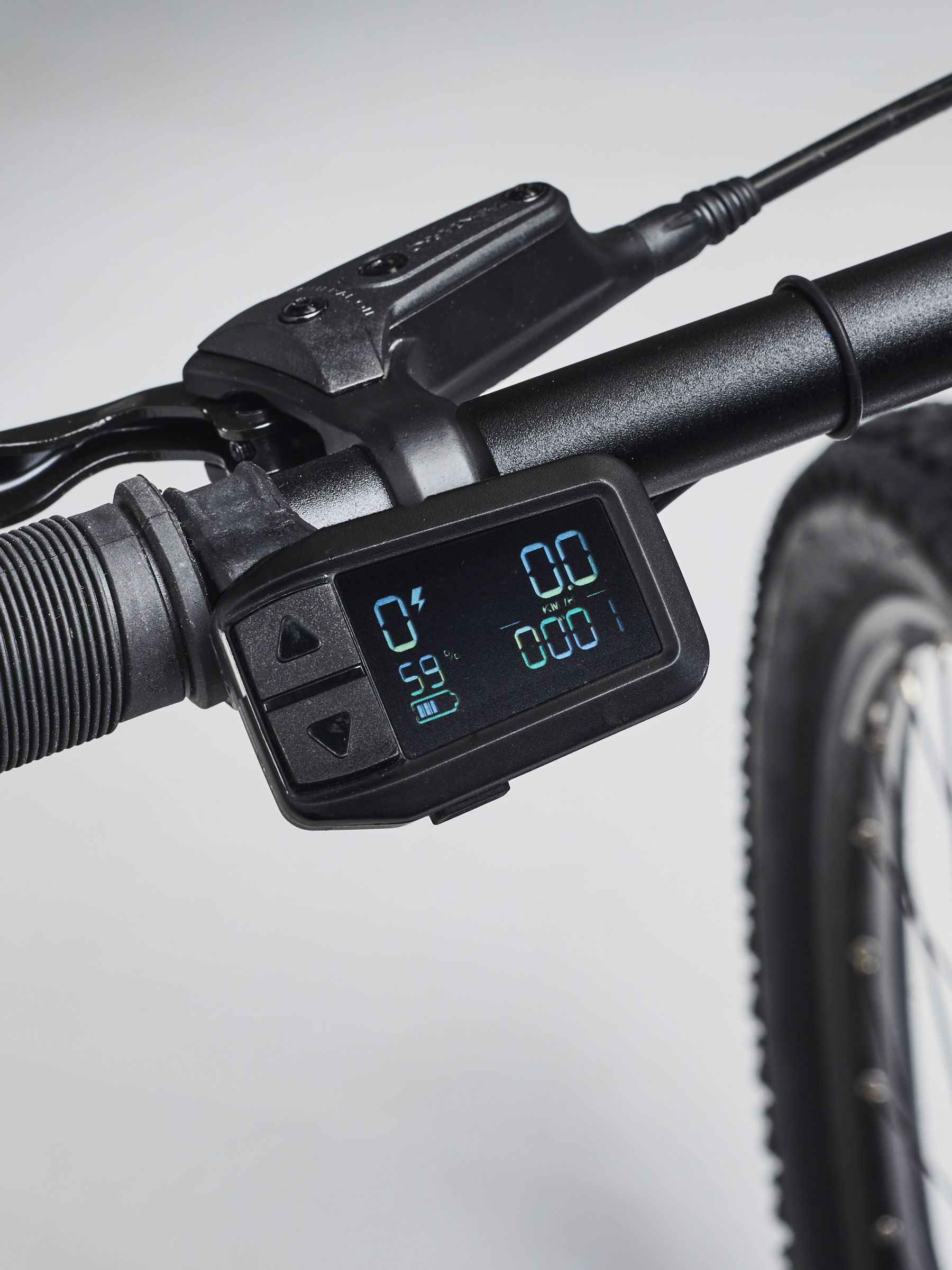 HORSKÉ ELEKTROKOLO ROCKRIDER E-ST 900 ORANŽOVÉ