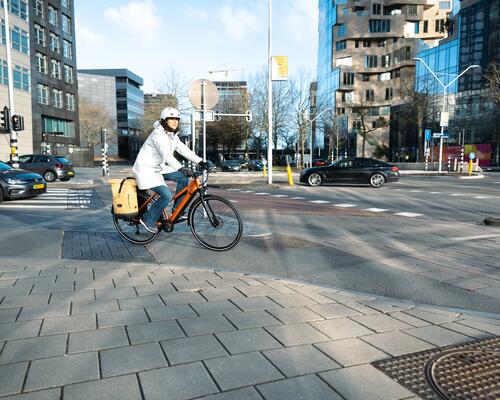 Middenmotor of voorwielmotor: wat is beter bij je elektrische fiets?