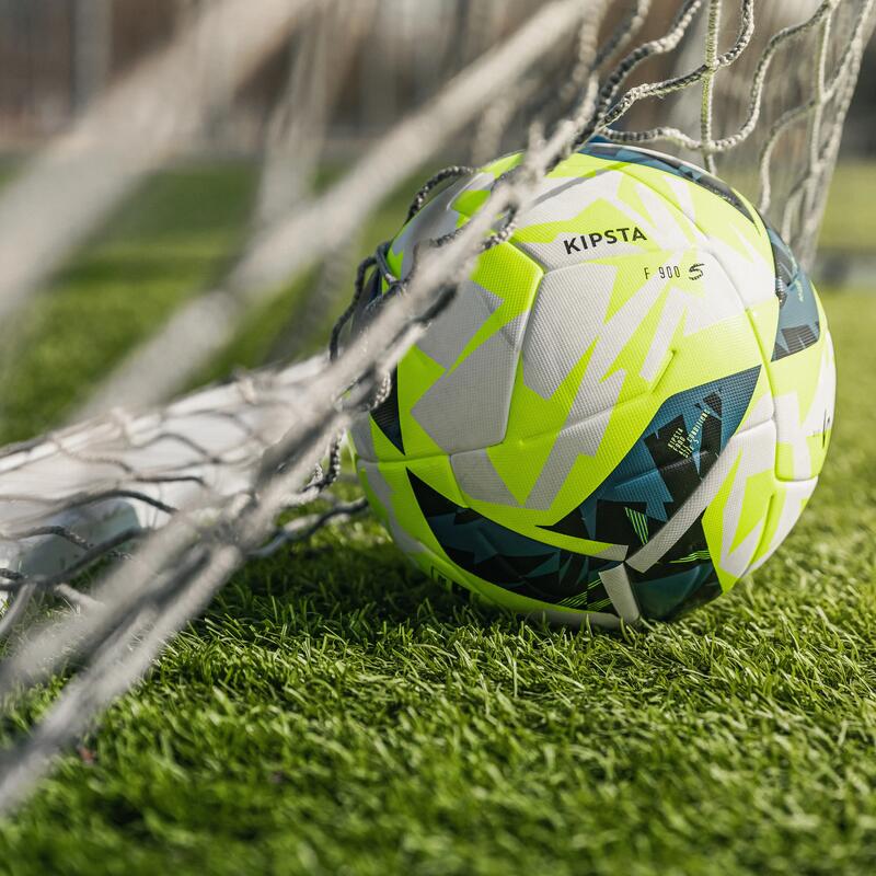 HOW TO CHOOSE THE RIGHT FOOTBALL